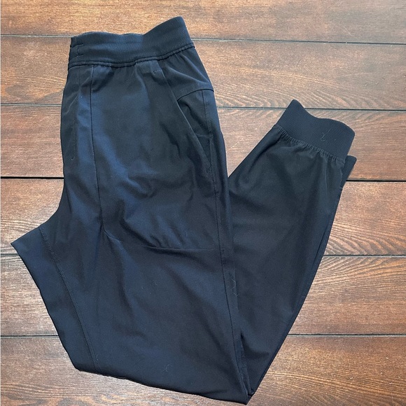 lululemon Men's ABC Jogger Regular, Black, Size Medium - Picture 1 of 4